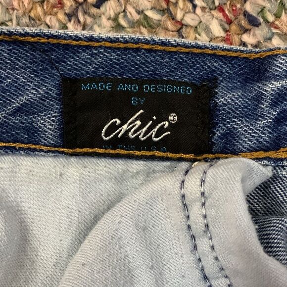 Chic Vintage 90s High Waisted Medium Wash Mom Jeans Size 20 - Picture 9 of 15